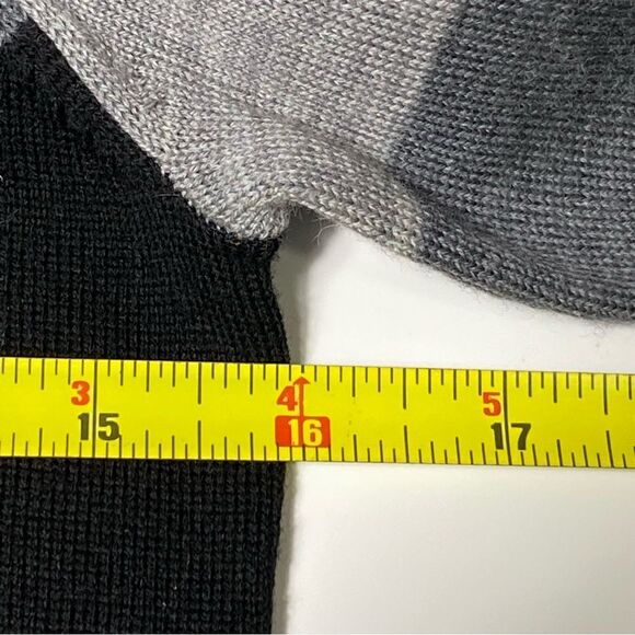 Cynthia Rowley 100% Extra Fine Merino Wool 3/4 Sleeve Sweater Dress Womens Small - Picture 4 of 16